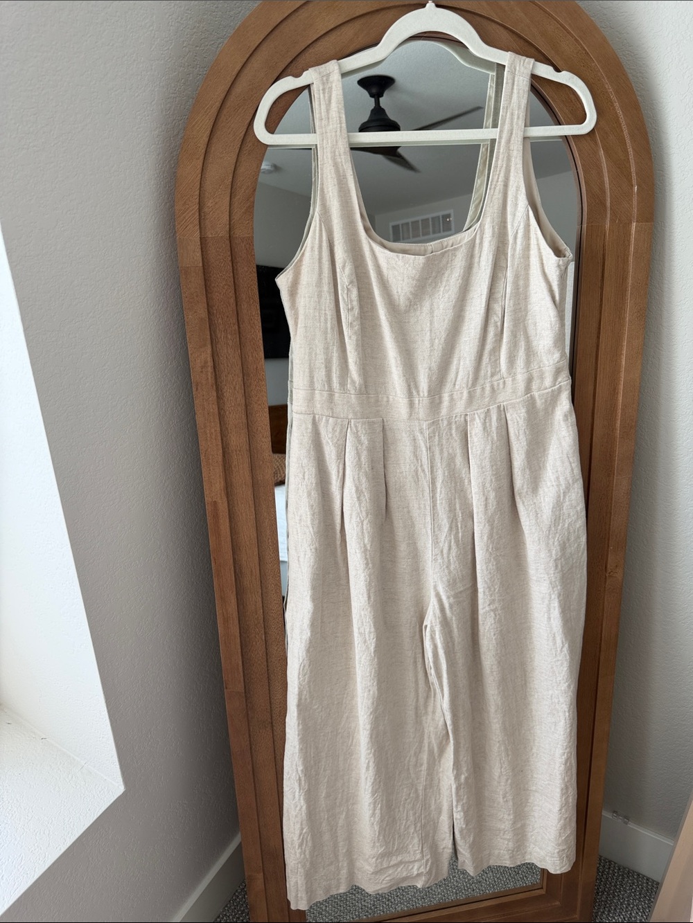 Banana Republic Cream Sleeveless Midi Jumpsuit